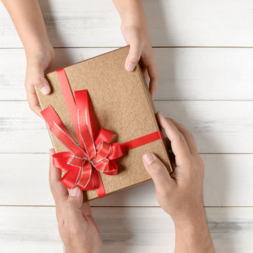 The Art of Choosing a Thoughtful Gift: A Guide to Meaningful Gestures